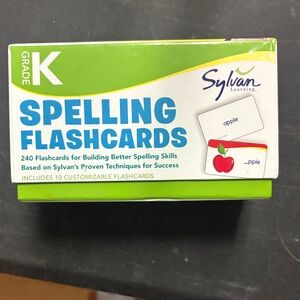 Sylvan Learning Grade K Spelling Flashcards